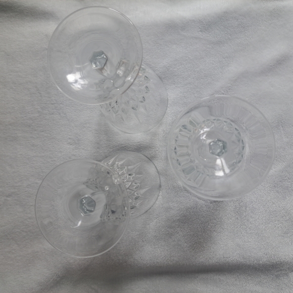 Vintage Luminarc Crystal Wine Glass 6.5" Set of 3 - Picture 14 of 15
